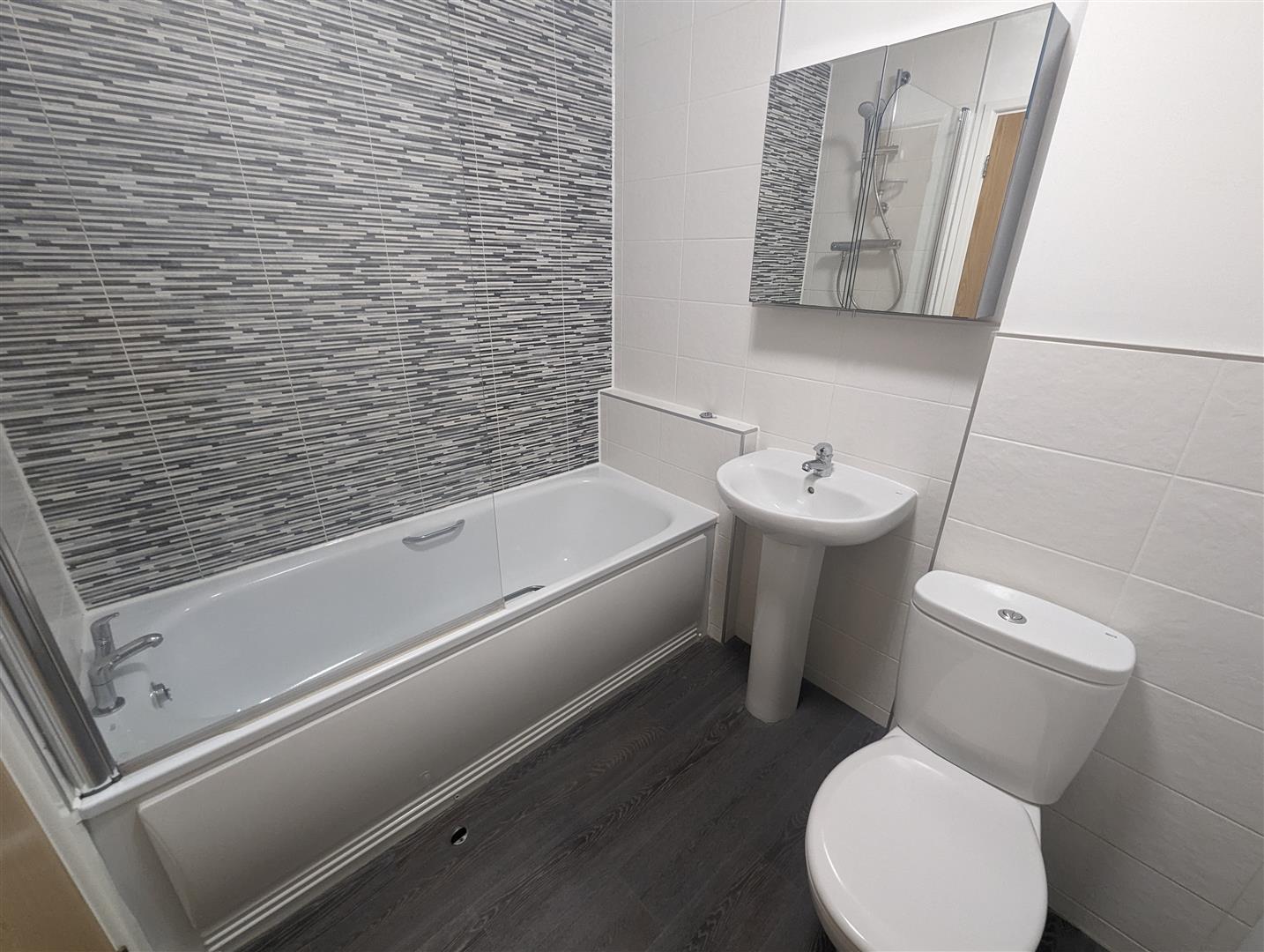 Walters Way, Camborne